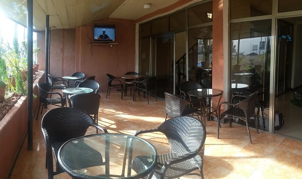 Red Rock Lalibela Hotel מראה חיצוני תמונה